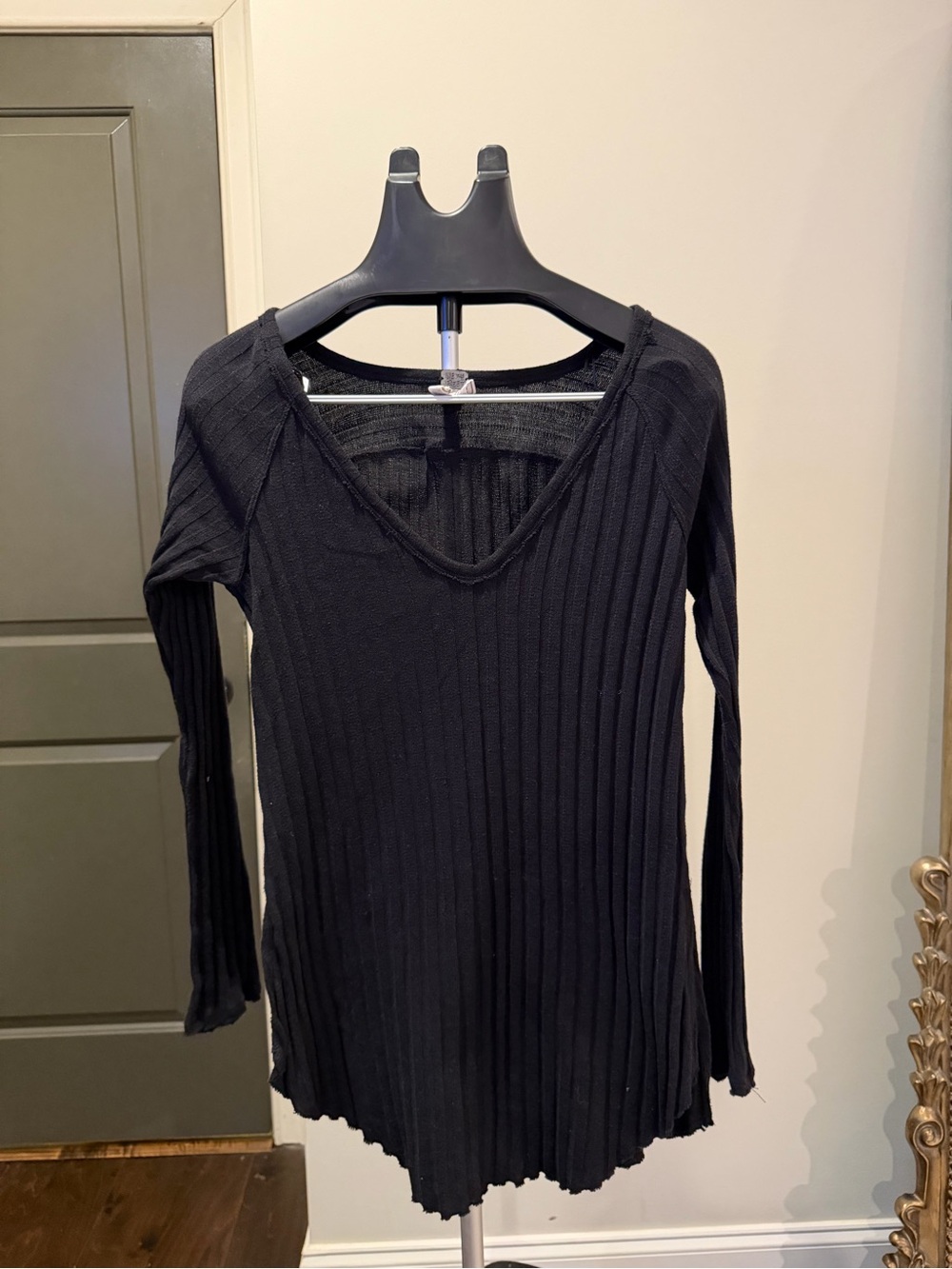 We The Free Black Ribbed V-Neck Long Sleeve Top S